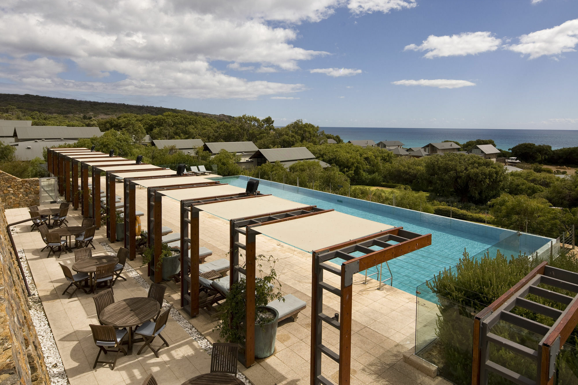 Pullman Bunker Bay Resort Margaret River Dunsborough Exteriér fotografie The pool at the Amanu Resort